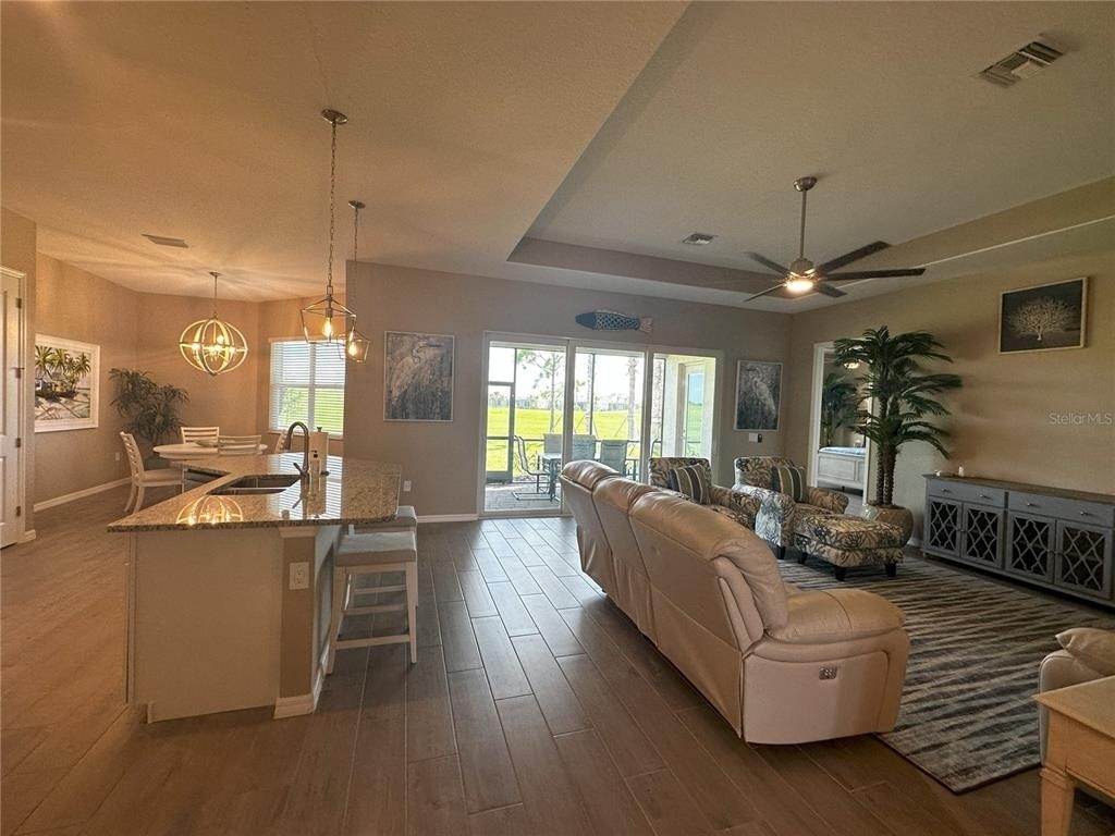 25115 Longmeadow Drive - Photo 14