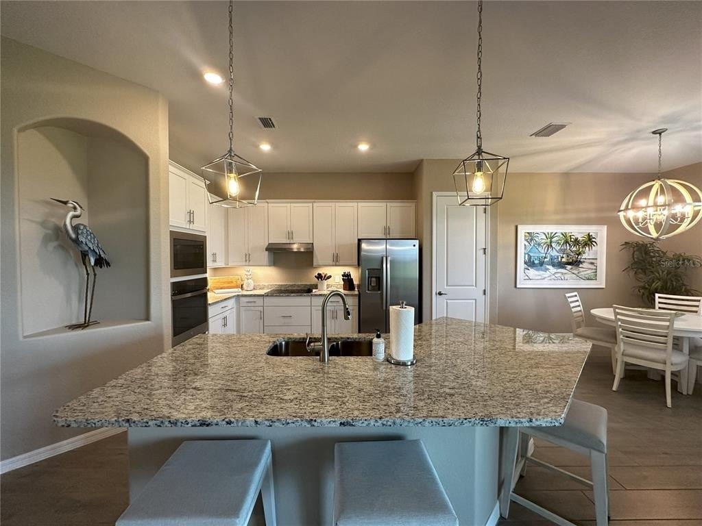 25115 Longmeadow Drive - Photo 8