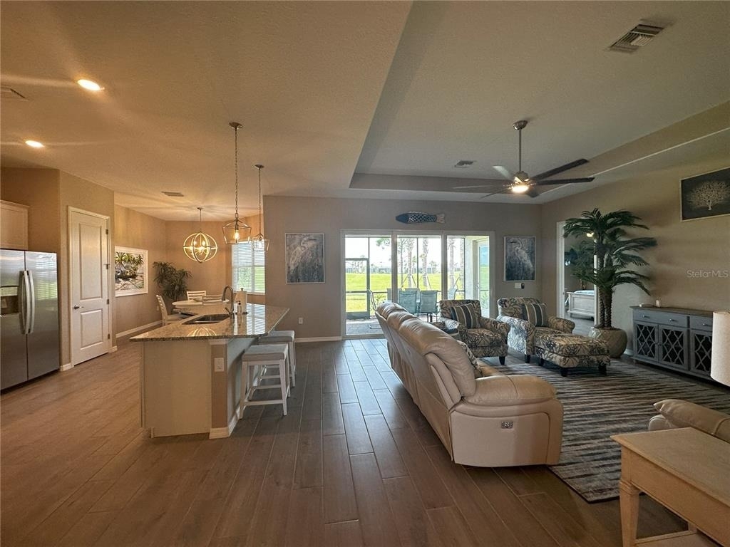 25115 Longmeadow Drive - Photo 5