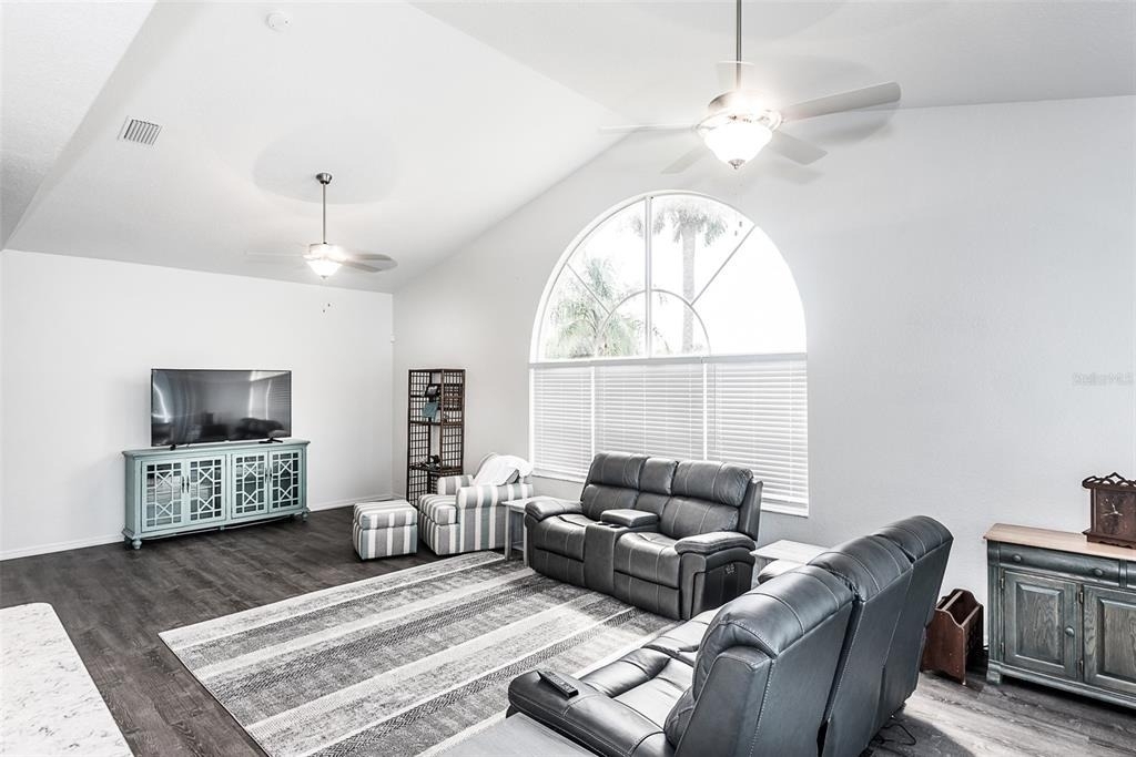27406 Tierra Del Fuego Circle - Photo 29