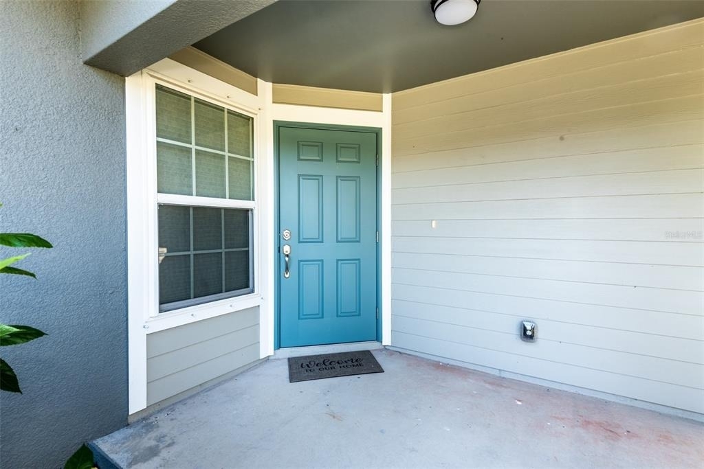 215 Lewis Circle - Photo 1