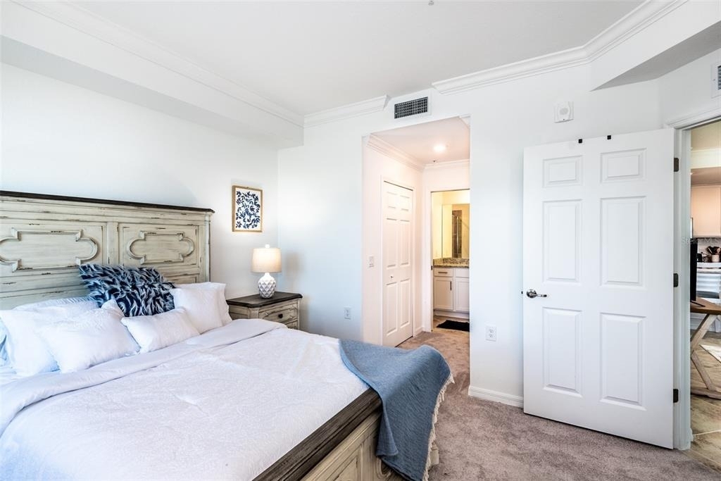 14051 Heritage Landing Boulevard - Photo 24