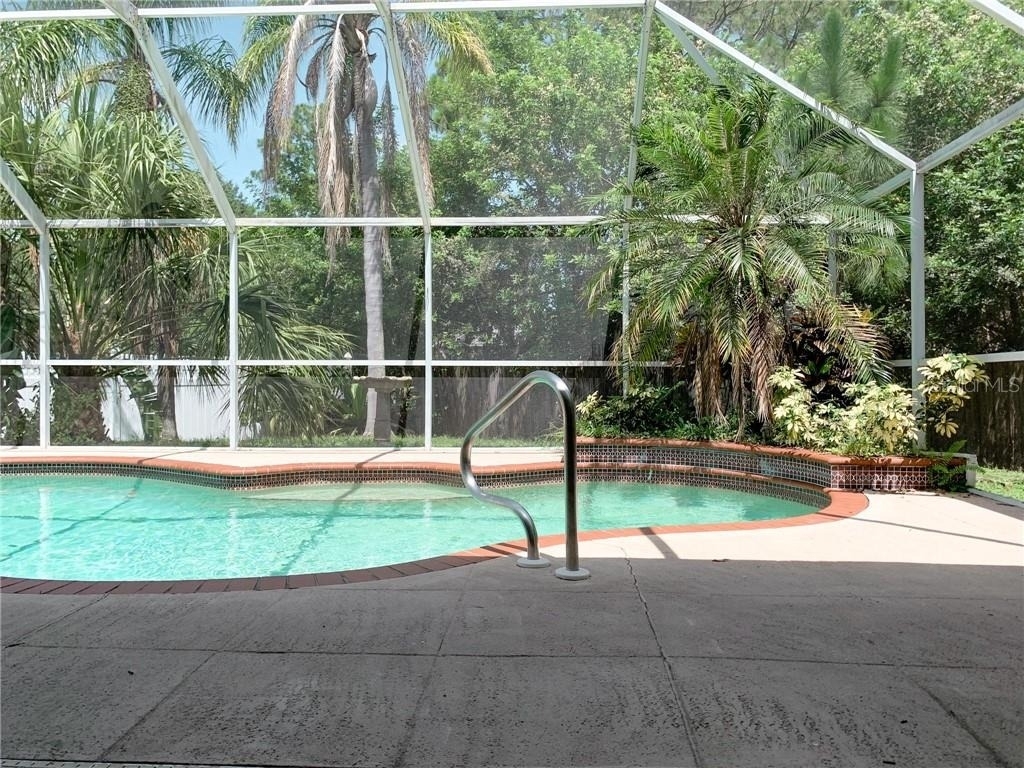 1000 Chevy Chase Street - Photo 6