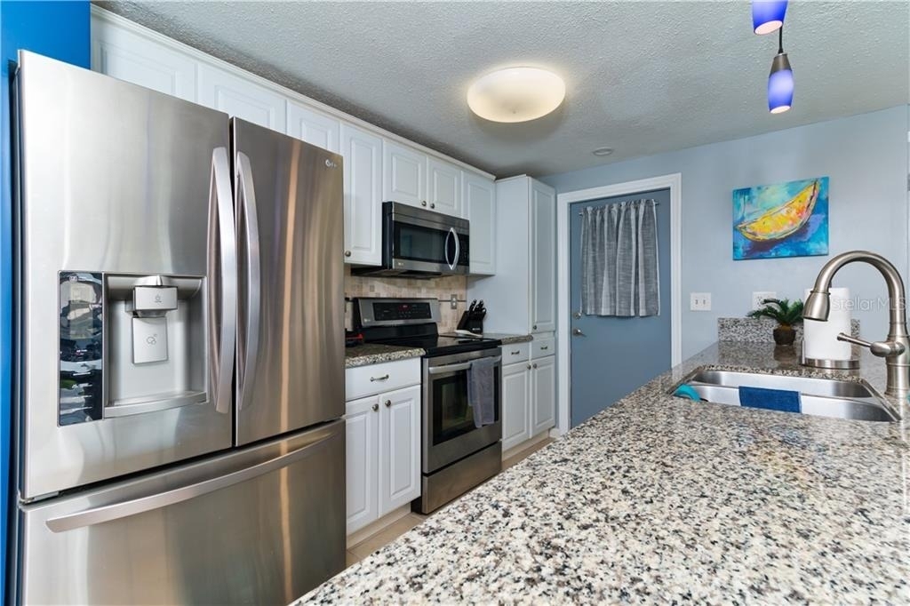 18289 Wolbrette Circle - Photo 10