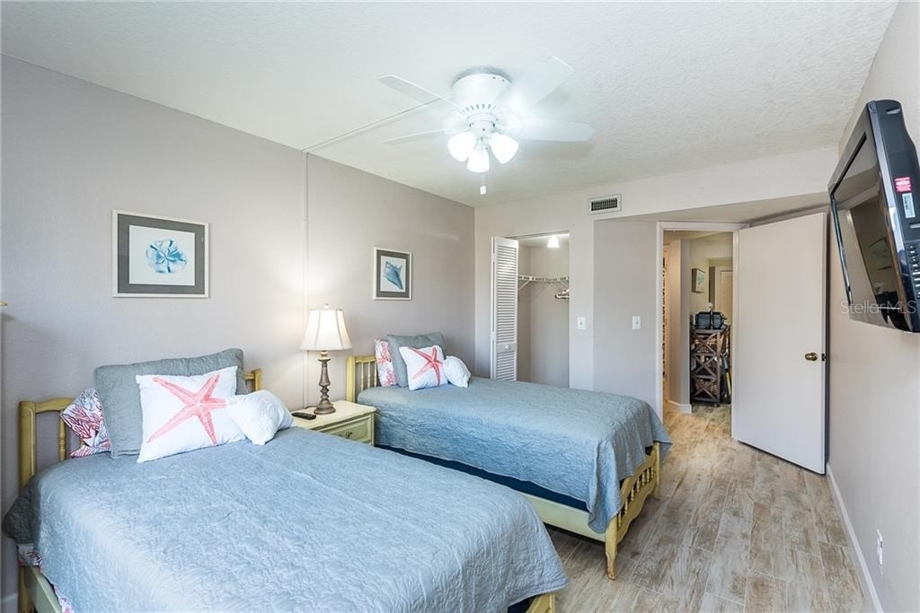 2601 W Marion Avenue - Photo 29