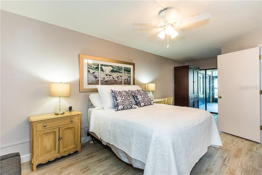 2601 W Marion Avenue - Photo 17