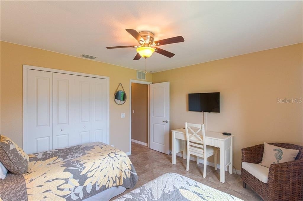11268 Oceanspray Boulevard - Photo 14