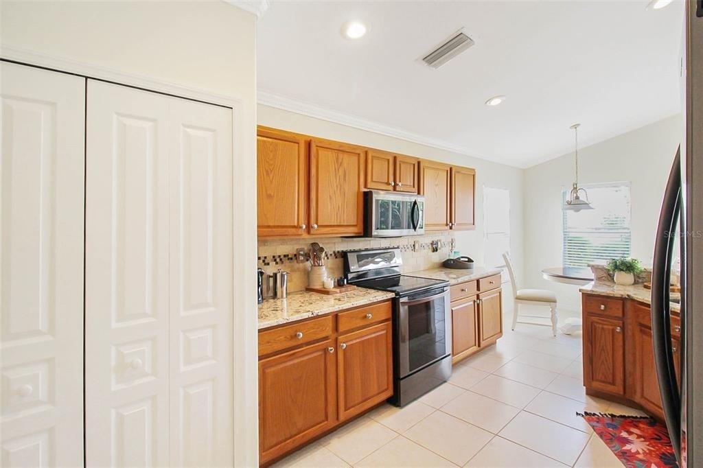 163 Braemar Avenue - Photo 17