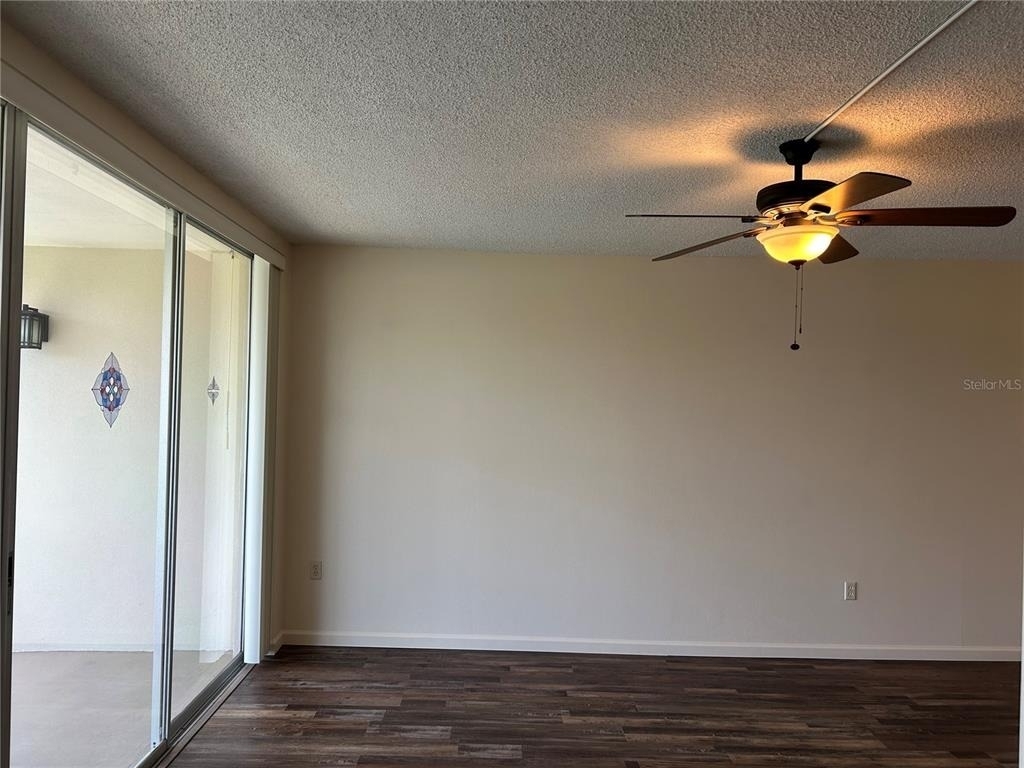 7461 W Country Club Drive N - Photo 9