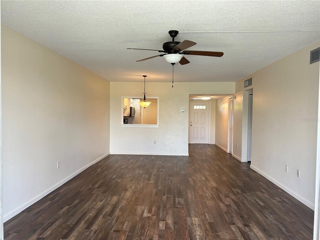 7461 W Country Club Drive N - Photo 6