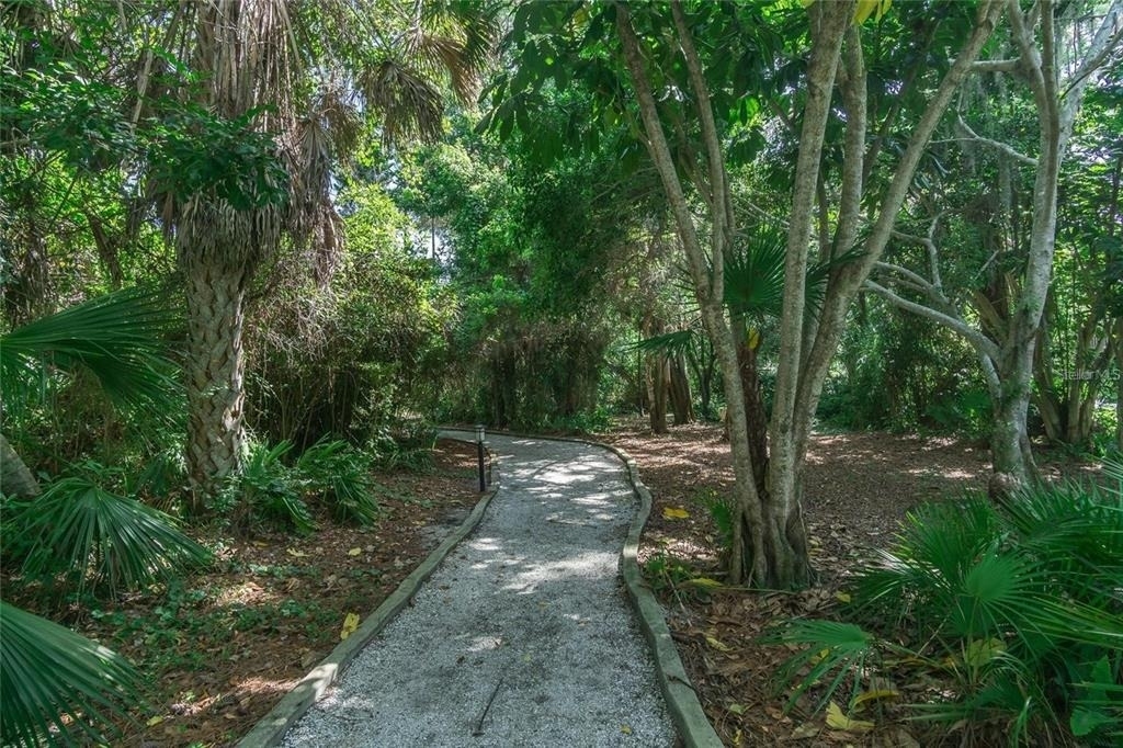 101 Woodland Place - Photo 37