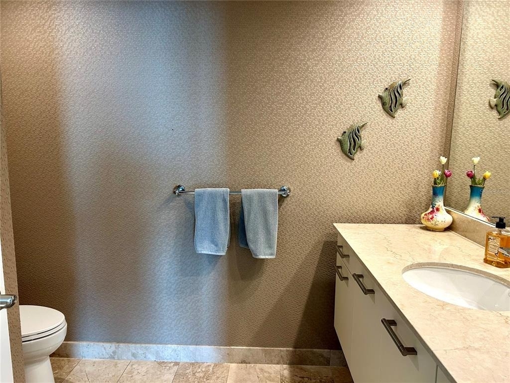 1350 Main Street - Photo 24