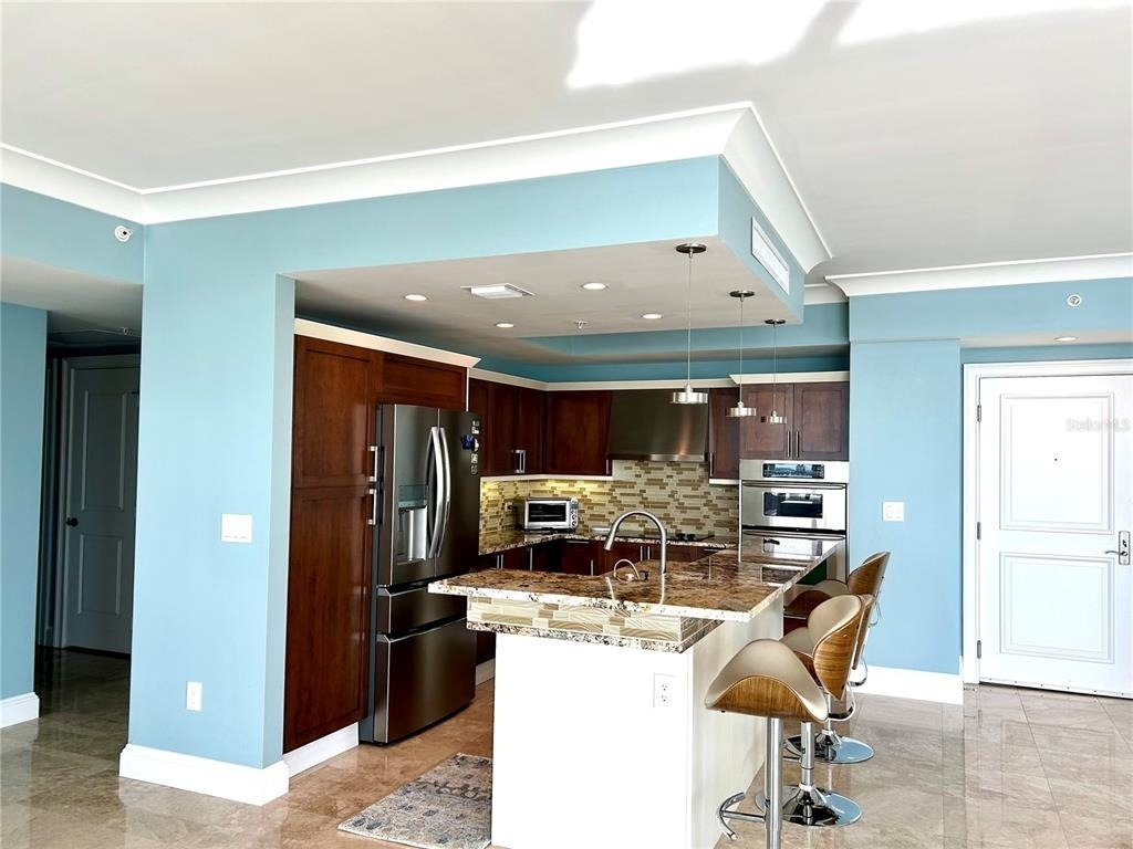 1350 Main Street - Photo 8
