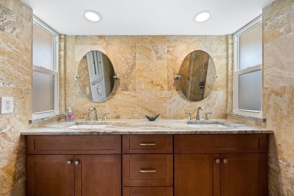 327 Avenida Milano - Photo 37
