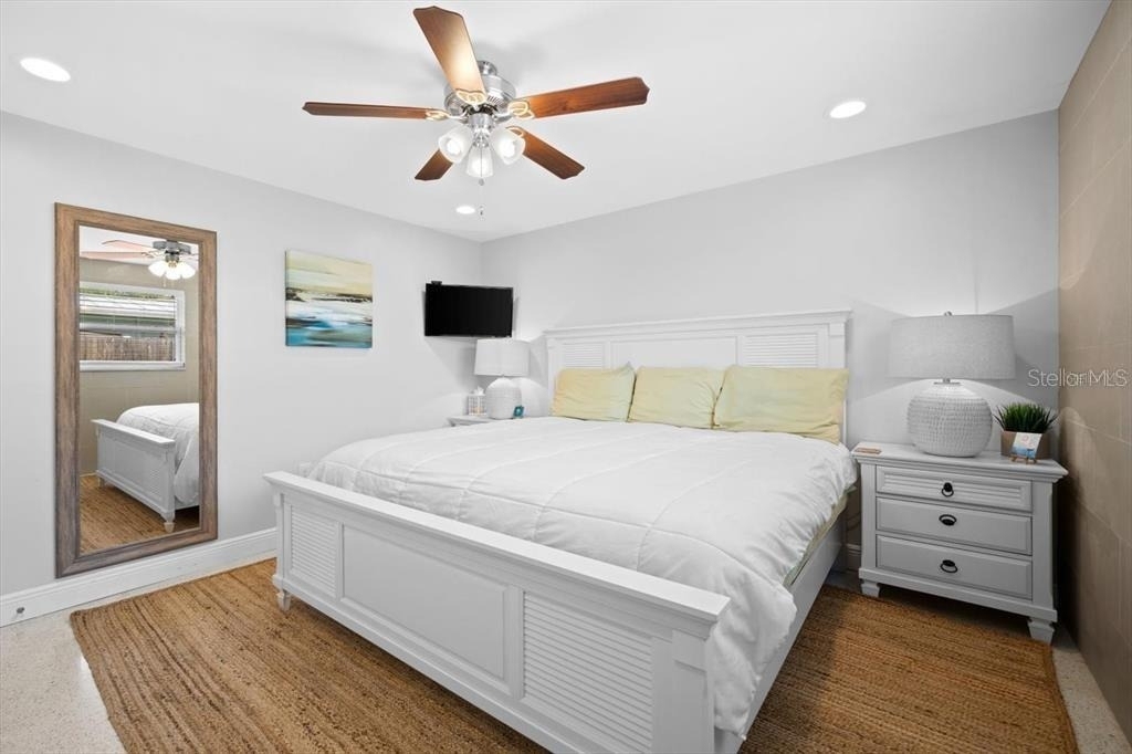 327 Avenida Milano - Photo 43