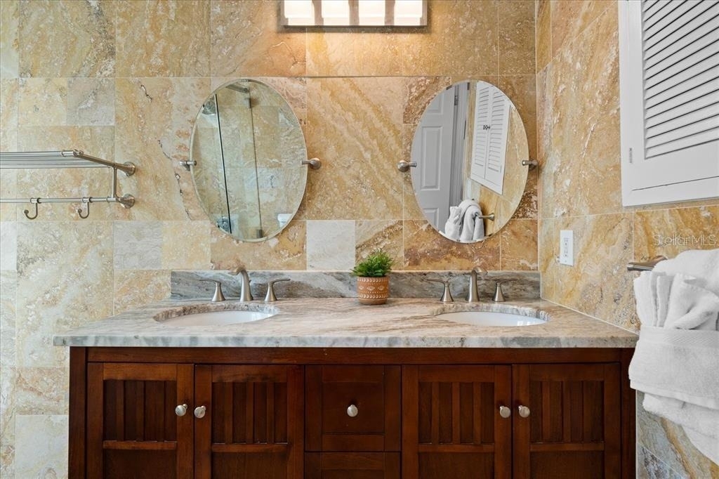 327 Avenida Milano - Photo 41