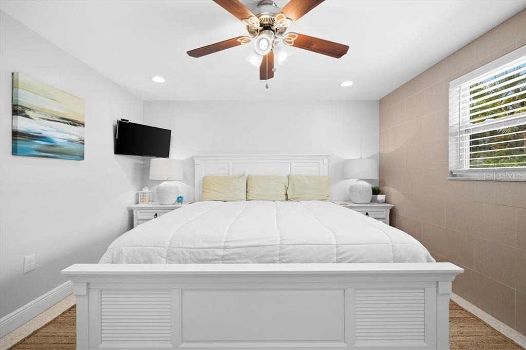 327 Avenida Milano - Photo 44