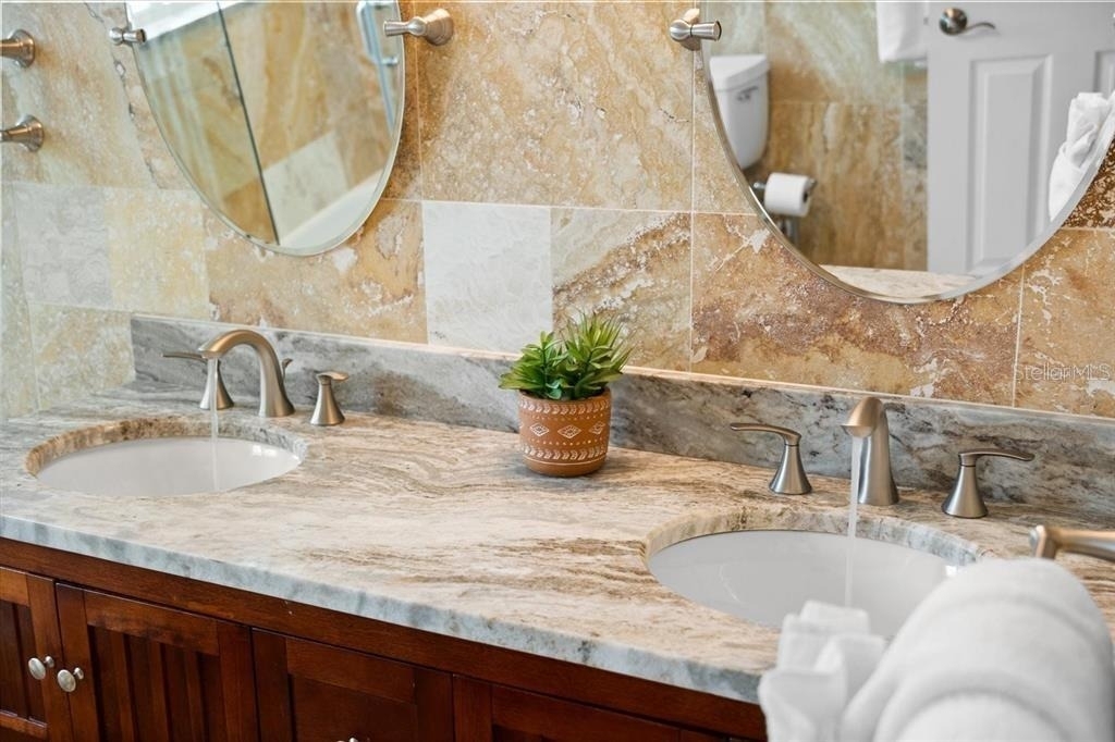 327 Avenida Milano - Photo 39