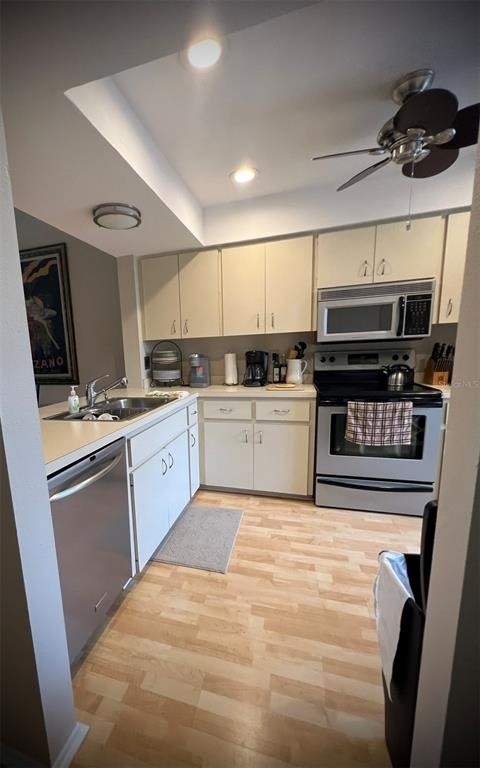 4570 Weybridge - Photo 1