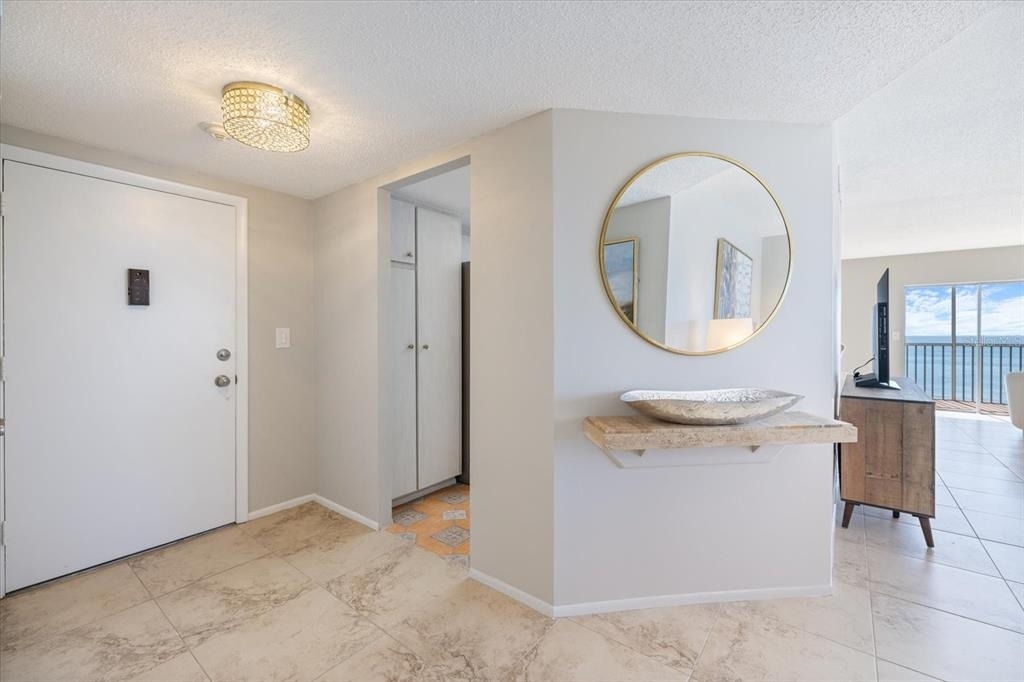 800 Benjamin Franklin Drive - Photo 8
