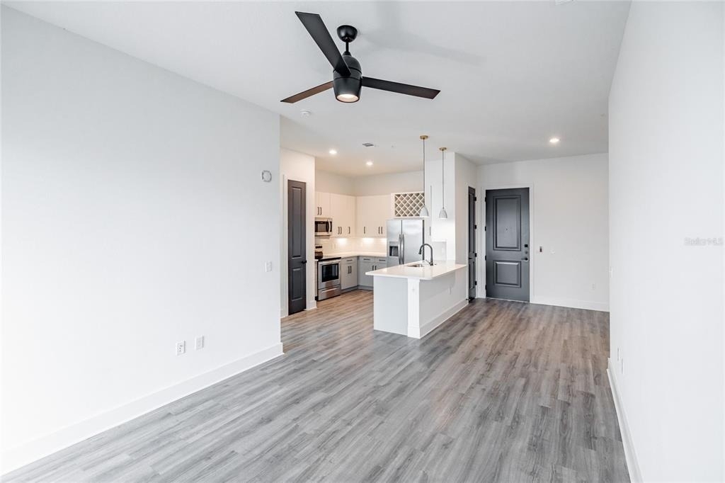 1420 Lakefront Drive - Photo 7