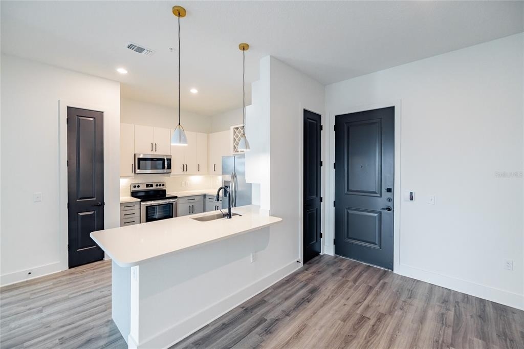 1420 Lakefront Drive - Photo 5