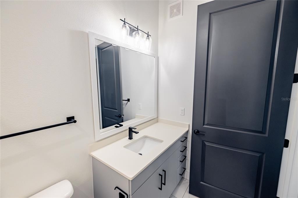 1420 Lakefront Drive - Photo 16