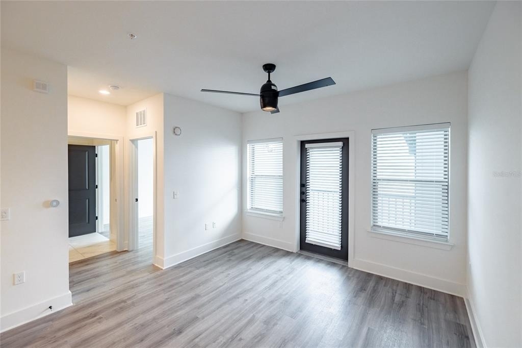 1420 Lakefront Drive - Photo 5