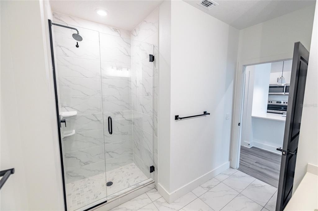 1420 Lakefront Drive - Photo 9