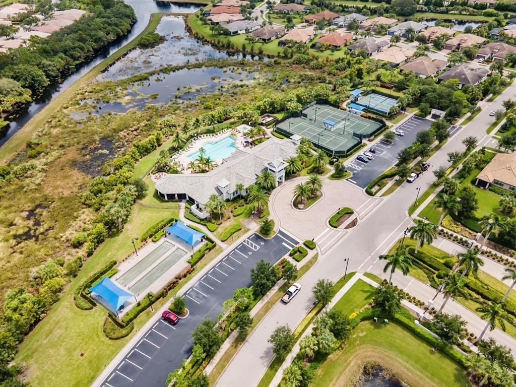 5610 Rain Lily Court - Photo 28