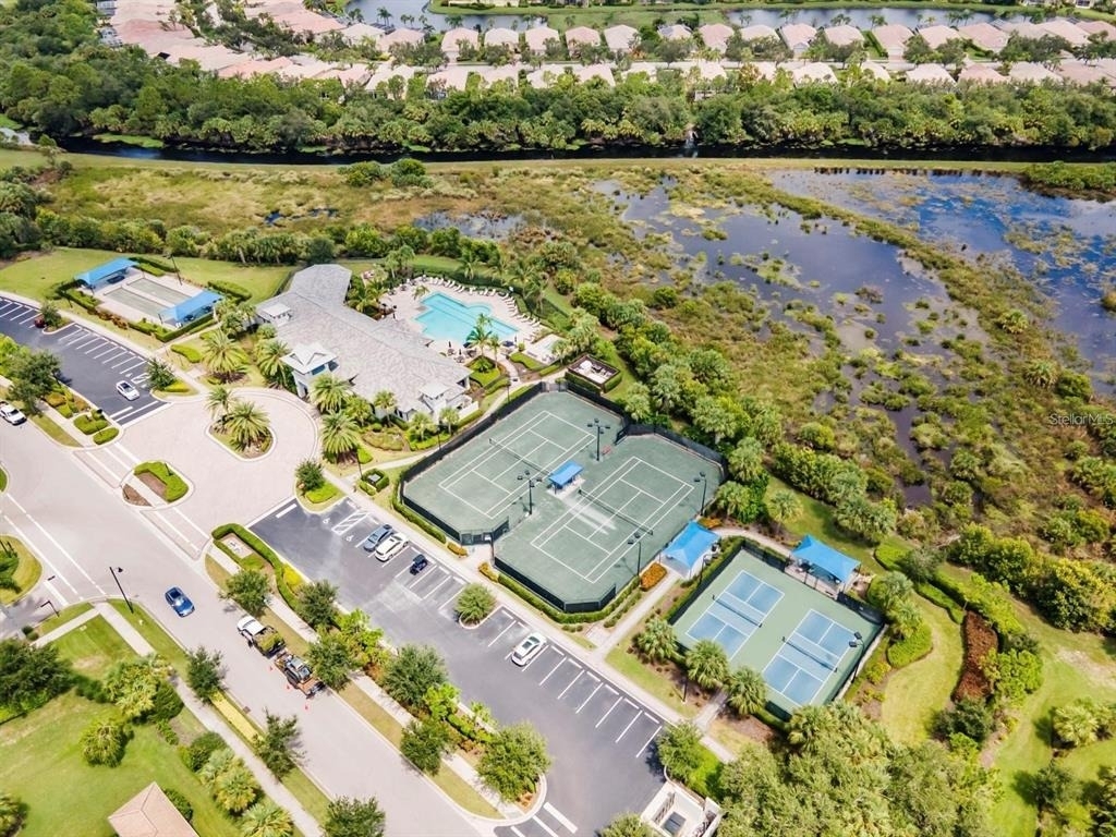 5610 Rain Lily Court - Photo 27