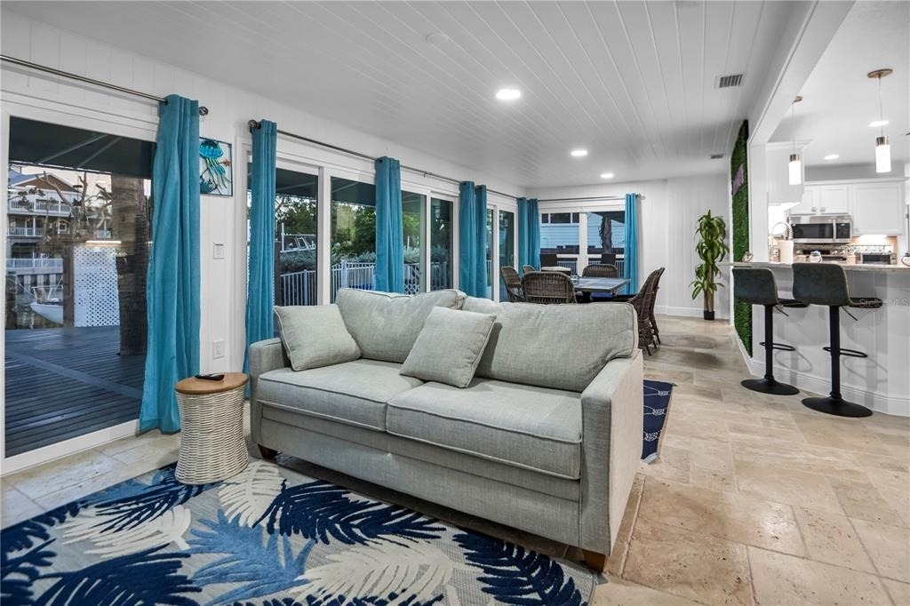 31 Lands End Lane - Photo 18