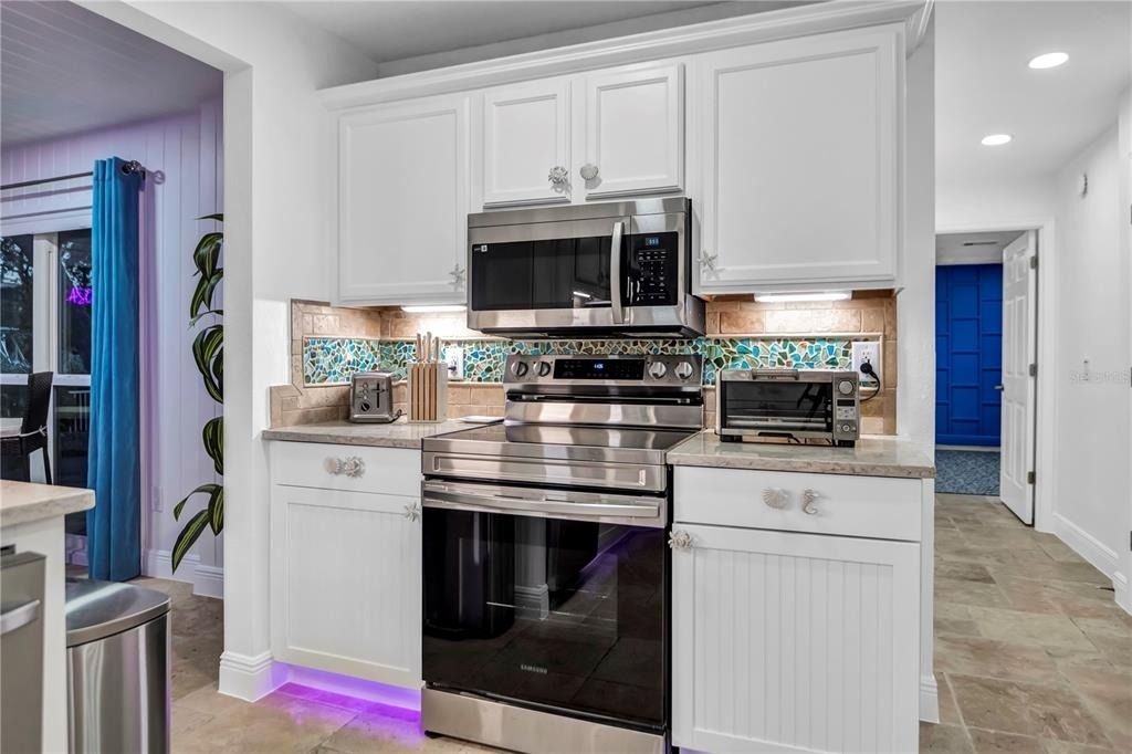 31 Lands End Lane - Photo 14