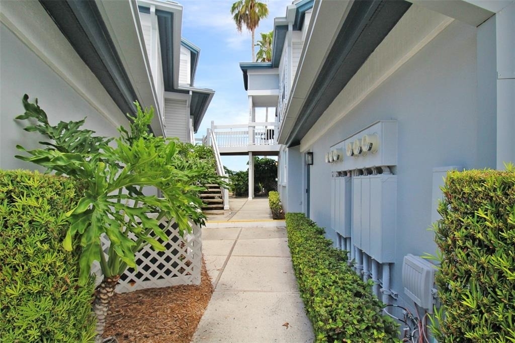 1335 Siesta Bayside Drive - Photo 1