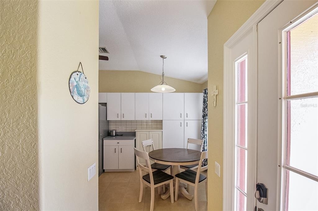 1465 Shields Street - Photo 3