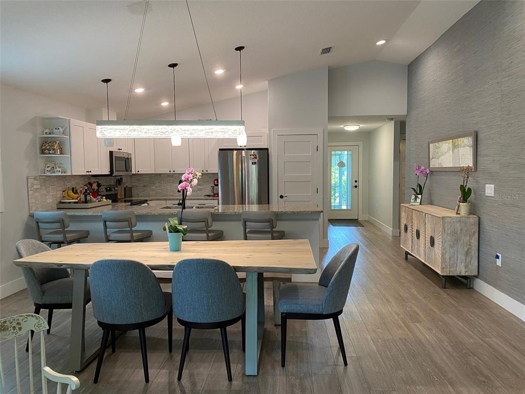 2933 Maiden Lane - Photo 2