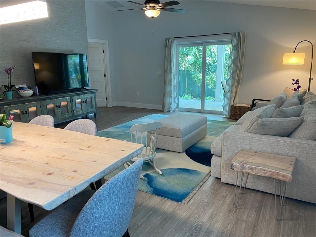 2933 Maiden Lane - Photo 12