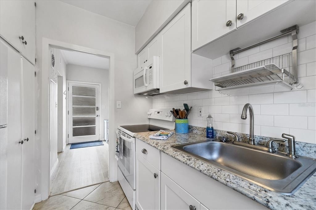 1901 Hyde Park Street - Photo 14