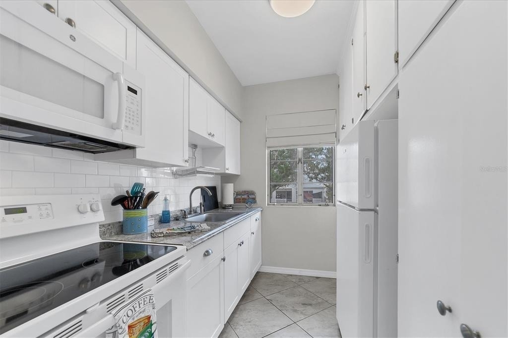 1901 Hyde Park Street - Photo 15