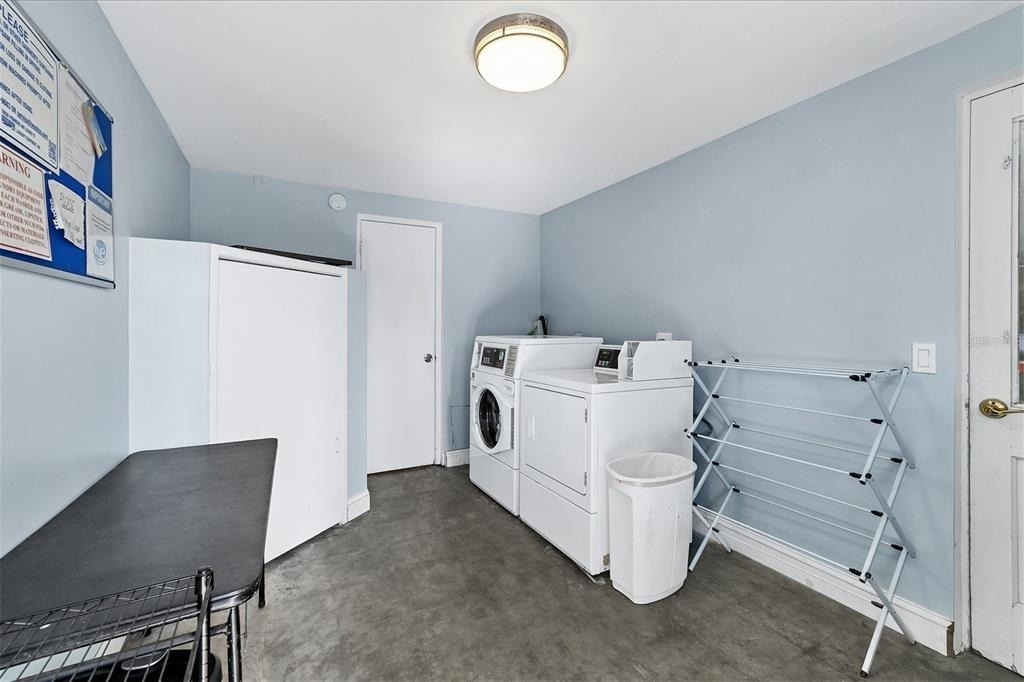 1901 Hyde Park Street - Photo 22