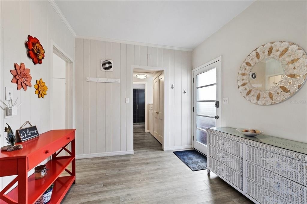 1901 Hyde Park Street - Photo 5