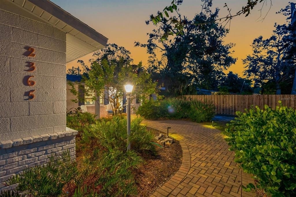2365 Bay Street - Photo 90