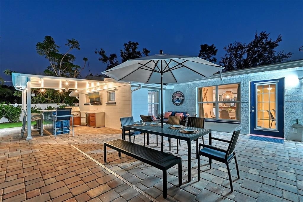 2365 Bay Street - Photo 59