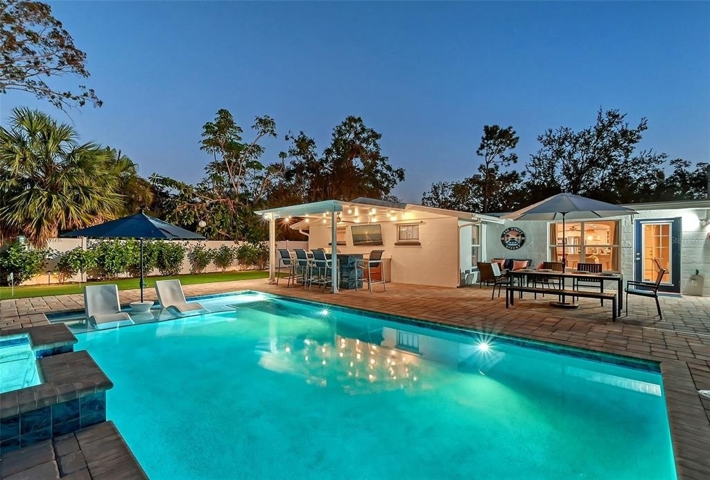 2365 Bay Street - Photo 45