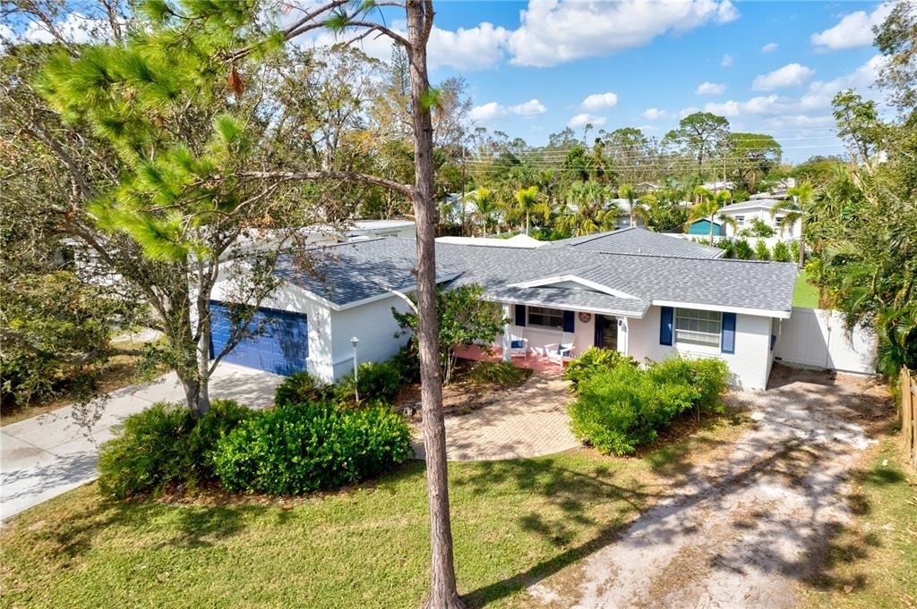 2365 Bay Street - Photo 36