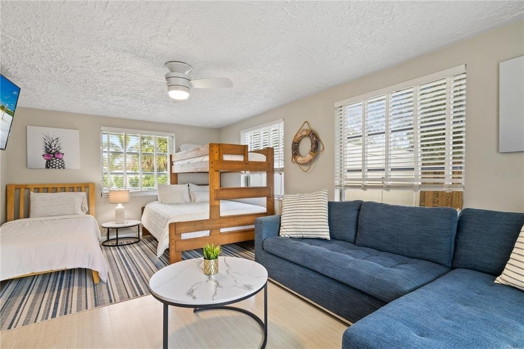 2365 Bay Street - Photo 24