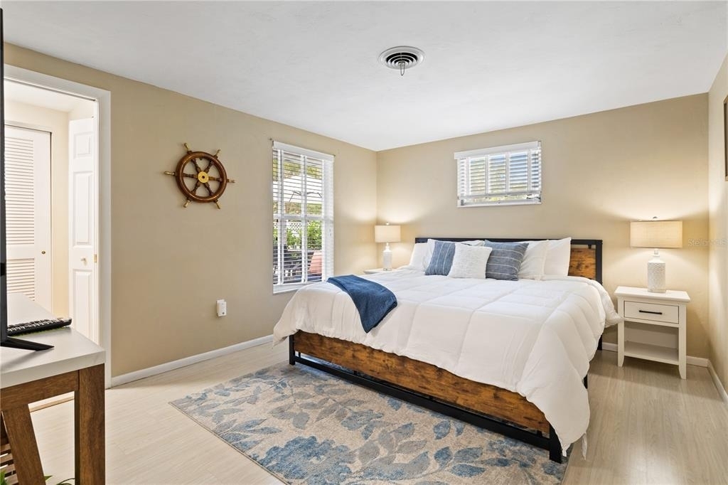 2365 Bay Street - Photo 30