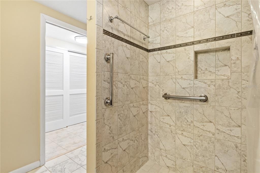 2365 Bay Street - Photo 34