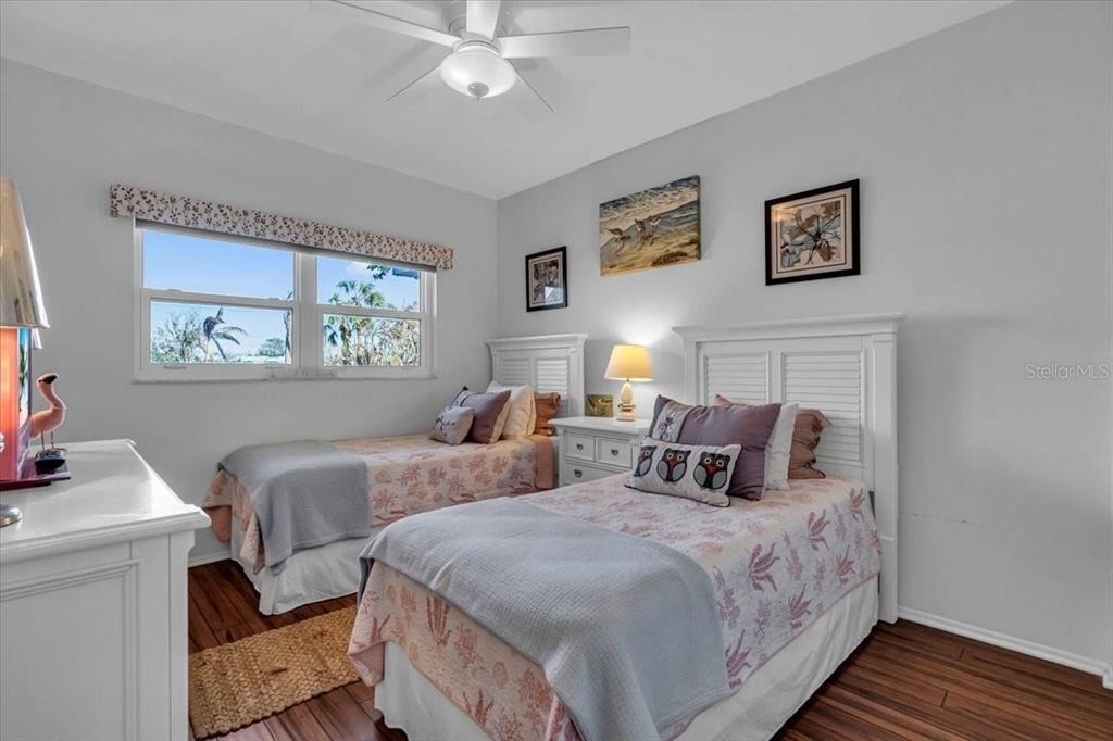 5621 Gulf Of Mexico Drive - Photo 5