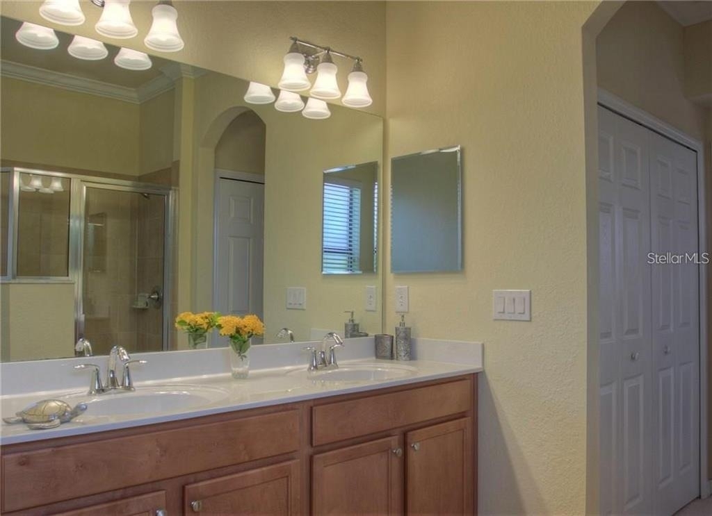 6627 Candlestick Drive - Photo 17